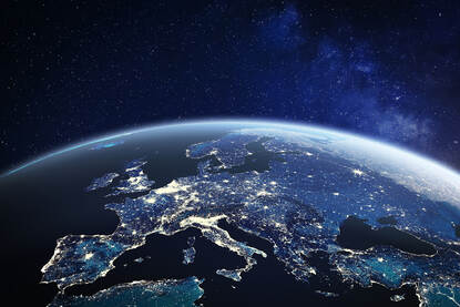 Lichtvervuiling in Europa gezien vanuit de ruimte